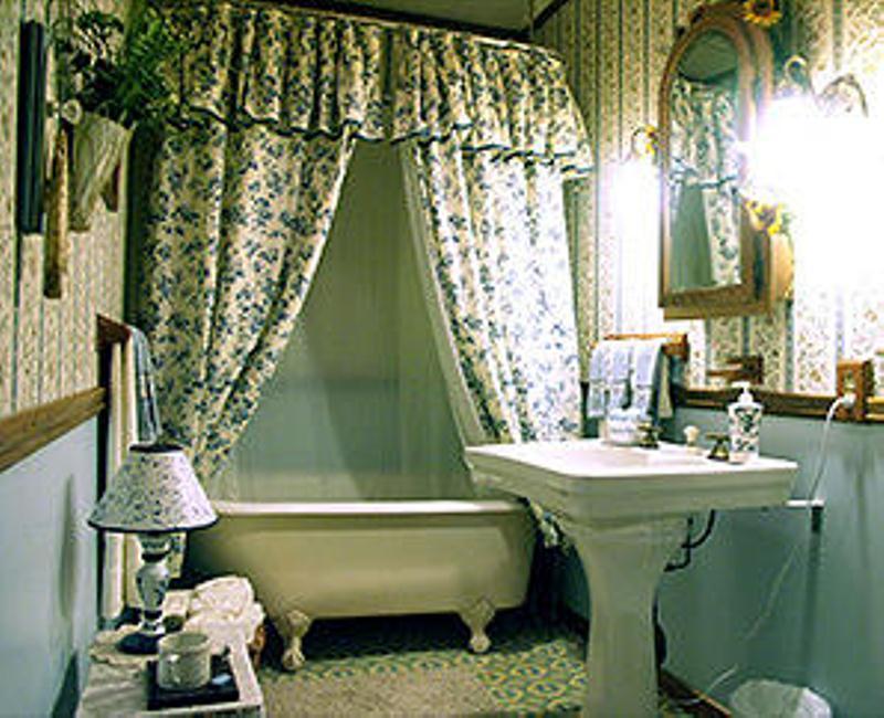 Luxury Suite Kitchen Sunset Pet Friendly