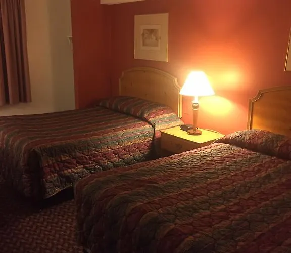 Motels Luxury Inn & Suites Lincoln